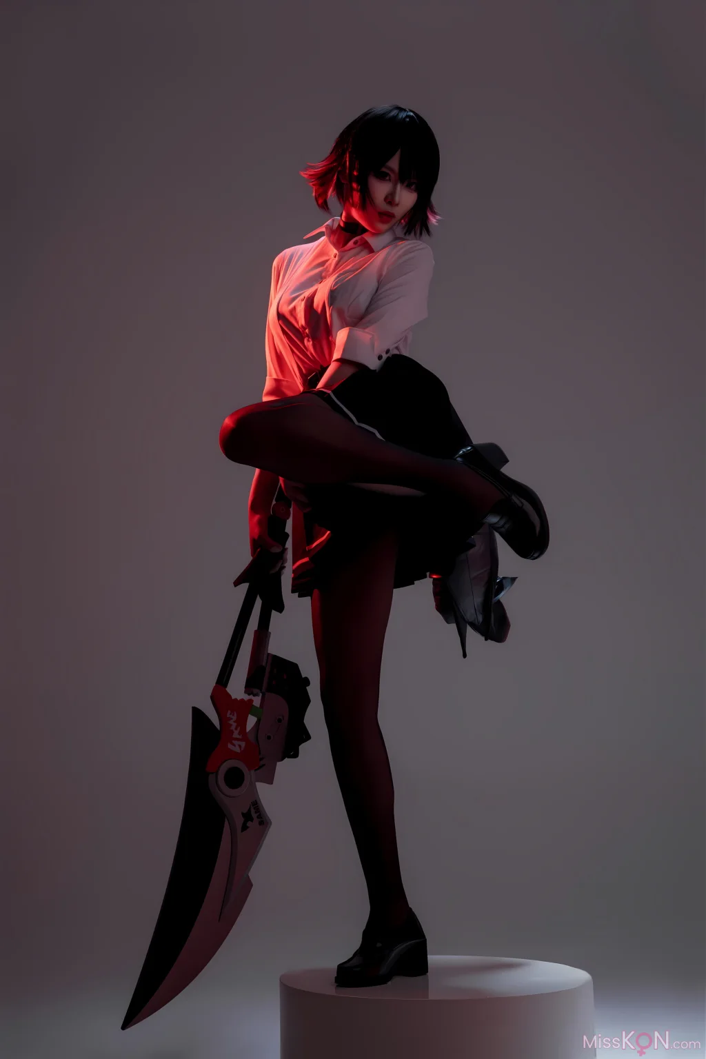 Coser@轩萧学姐: 鲨鱼妹JK (100 photos + 1 video)