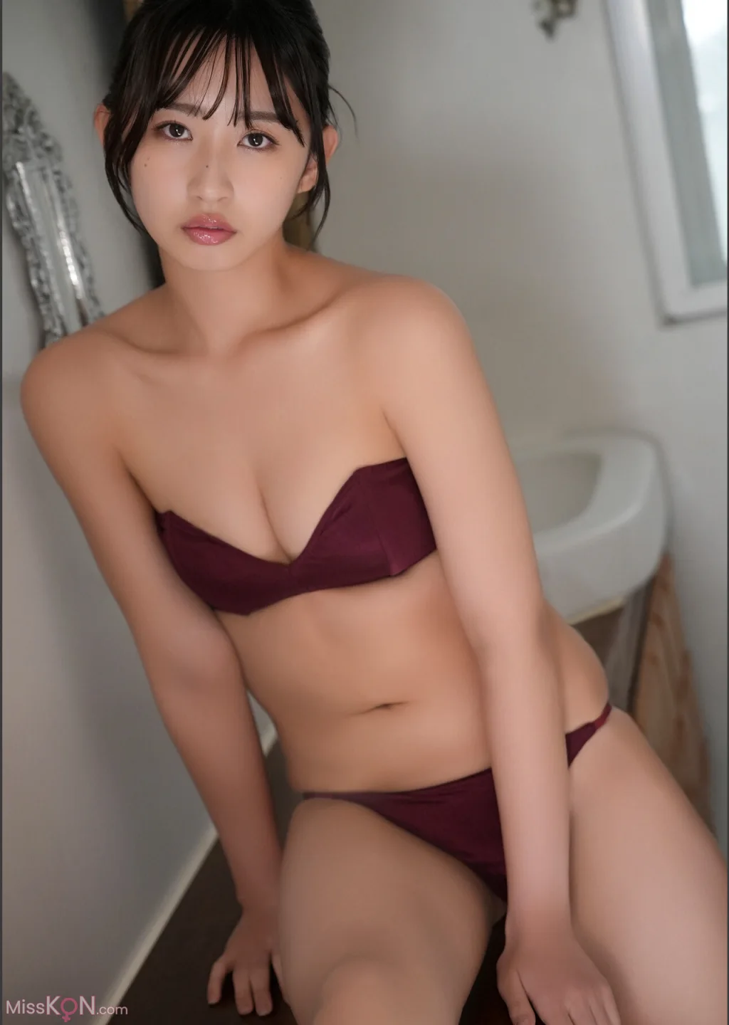 [JP] Hinata Matsumoto (松本日向):『はじめての朝』BOMBデジタル写真集 (70 photos) – Page 2