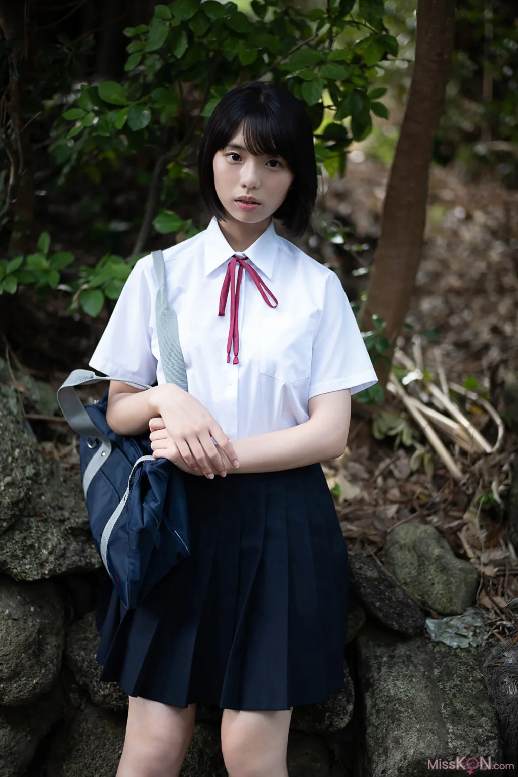 [JP] Kikuchi Hina (菊地姫奈): ヤンマガアザーっす！＜ＹＭ２０２０年４６号未公開カット＞ ヤンマガデジタル写真集 (35 photos)