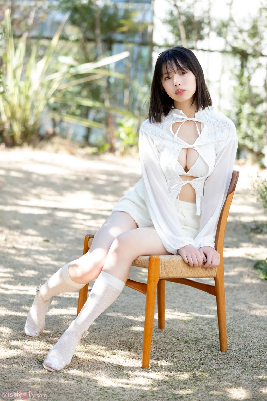 [JP] Kikuchi Hina (菊地姫奈): ヤンマガ (24 photos)
