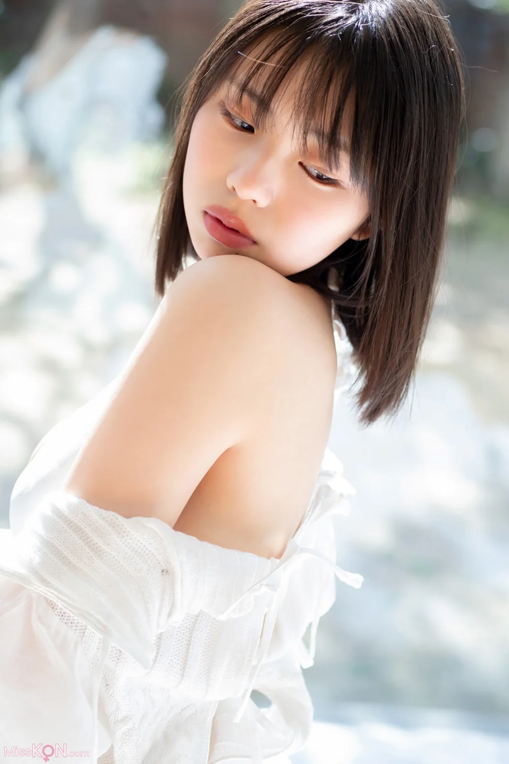 [JP] Kikuchi Hina (菊地姫奈): ヤンマガ (24 photos)