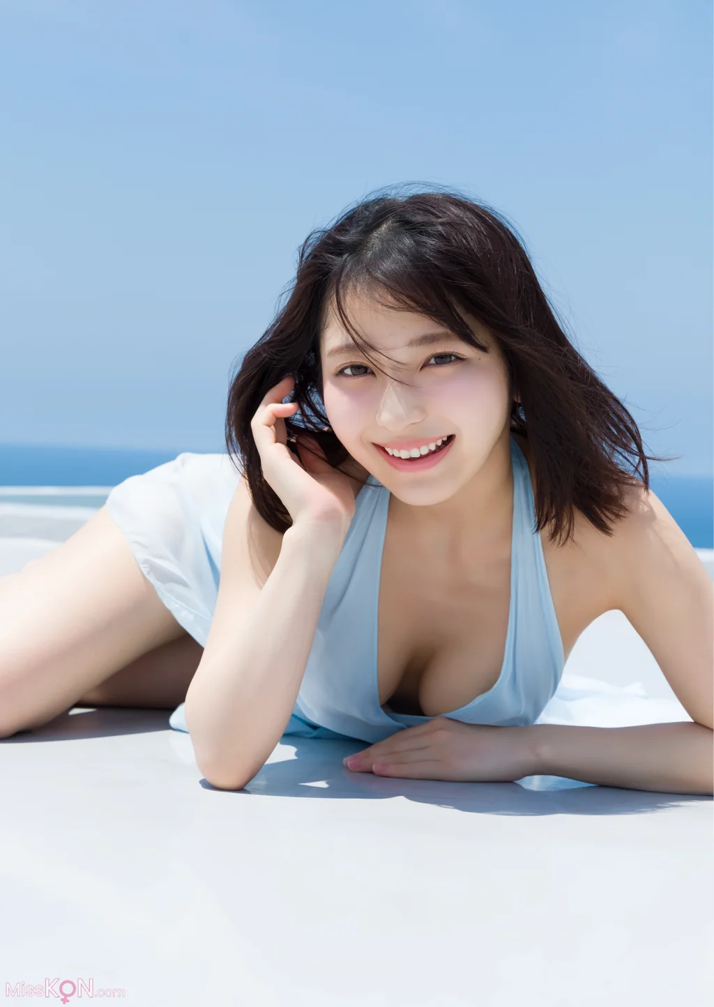 [JP] TOOMI (十味):【デジタル限定 YJ PHOTO BOOK】(#2i2)写真集「We’re waiting for you！！！」 (54 photos)