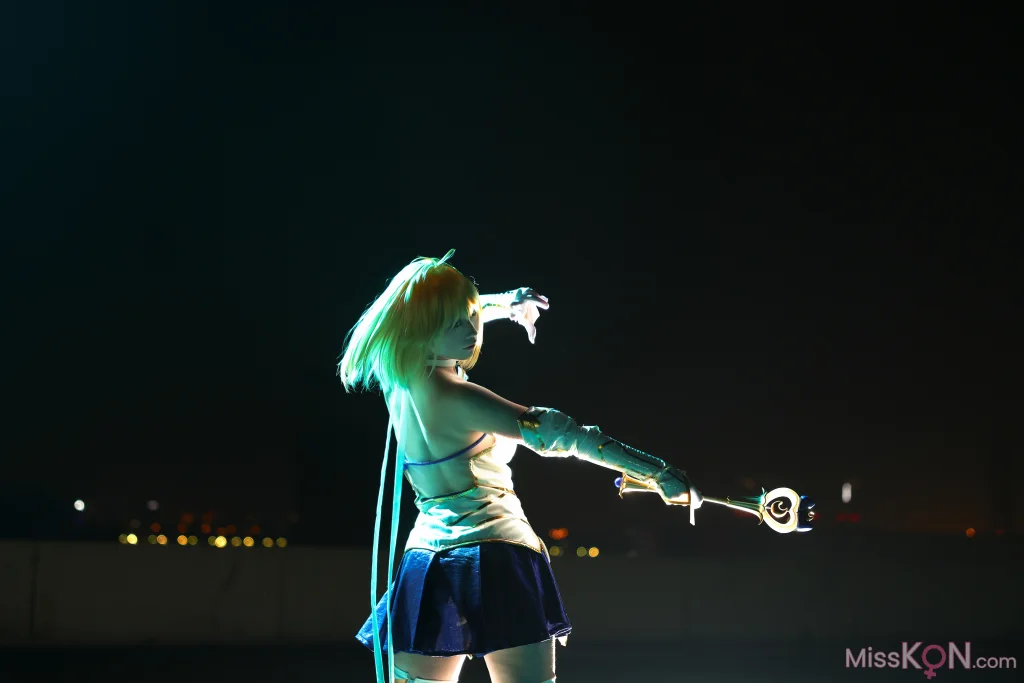 Coser@G44不会受伤: FGO 白色月姬 (22 photos)