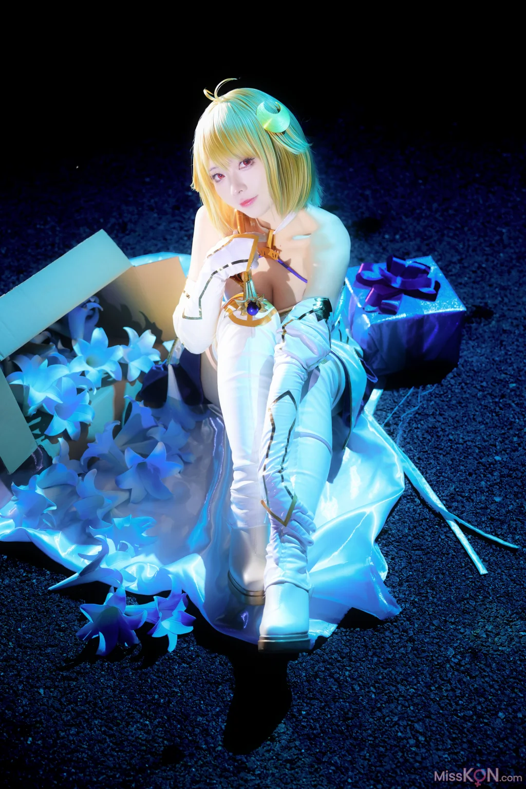 Coser@G44不会受伤: FGO 白色月姬 (22 photos) – Page 2