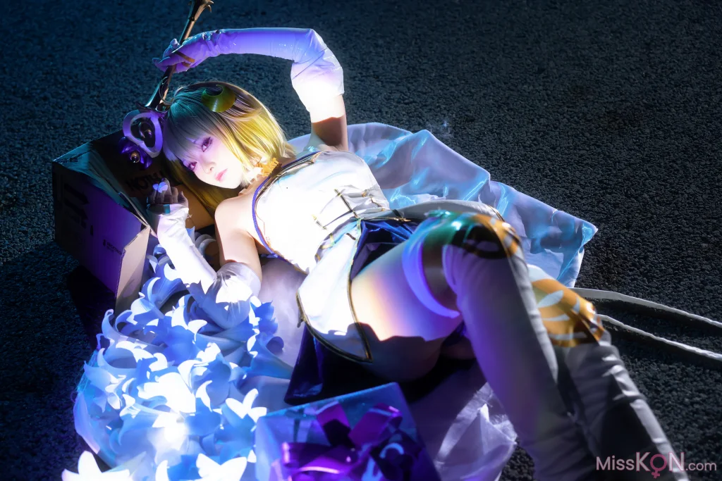 Coser@G44不会受伤: FGO 白色月姬 (22 photos) – Page 2