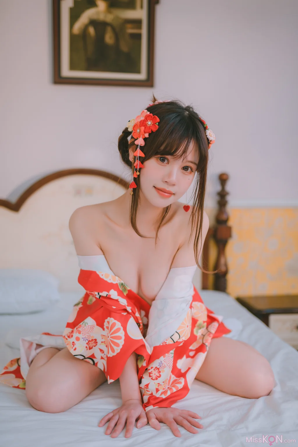 Coser@星黛鹿鹿: 日常 浴衣室内 (49 photos)
