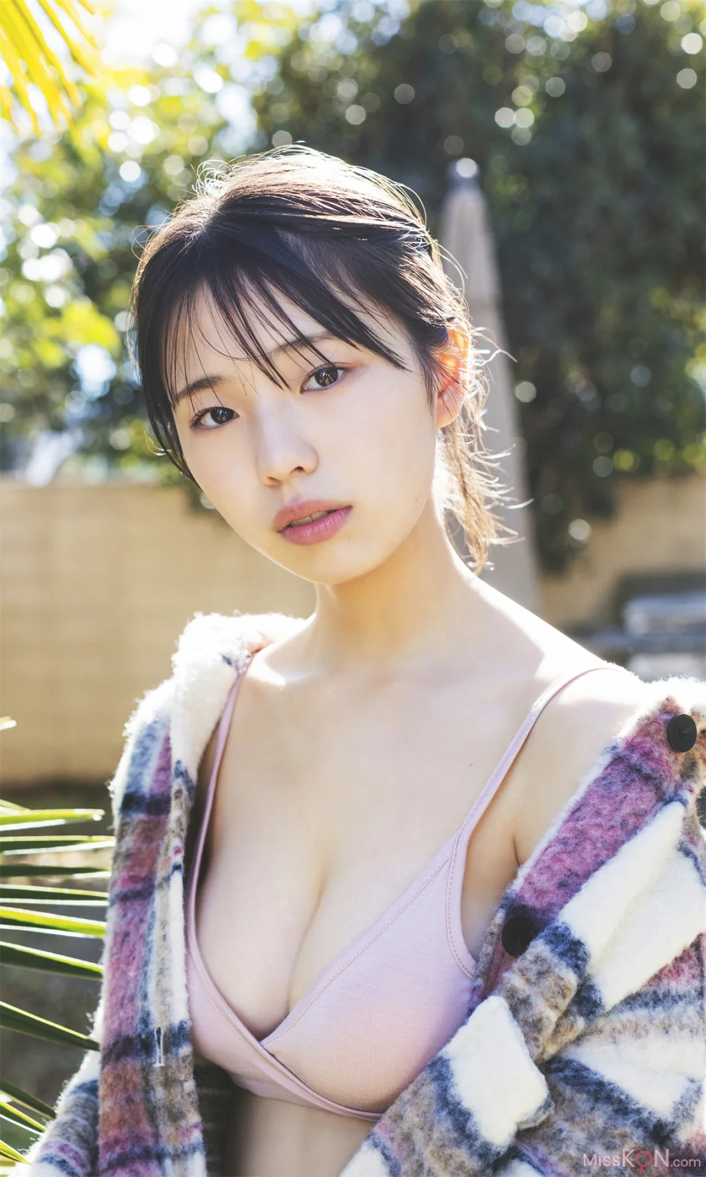 [JP] Kikuchi Hina (菊地姫奈):【デジタル限定 週プレ PHOTO BOOK】菊地姫奈写真集「春めく、ほのめく」 (65 photos)