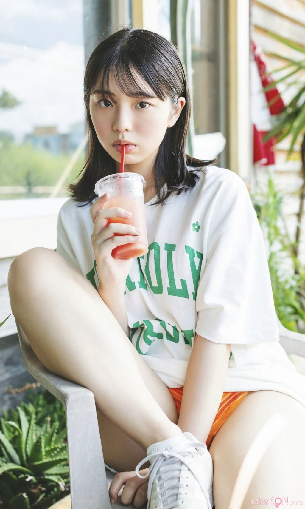 [JP] Kikuchi Hina (菊地姫奈):【デジタル限定】菊地姫奈写真集「GROWING UP！」 週プレ PHOTO BOOK (54 photos)