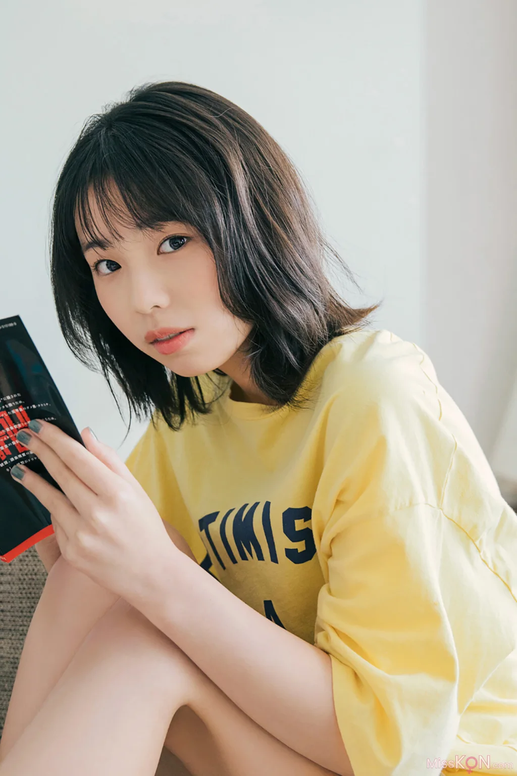 [JP] Kikuchi Hina (菊地姫奈): Platinum FLASHデジタル写真集 「虚構に恋するプリンセス」 (78 photos)
