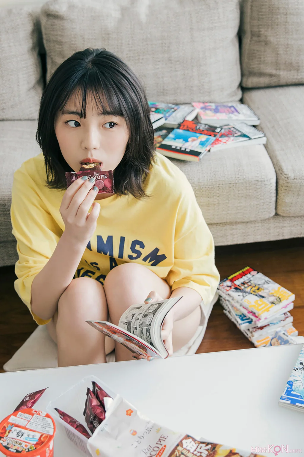 [JP] Kikuchi Hina (菊地姫奈): Platinum FLASHデジタル写真集 「虚構に恋するプリンセス」 (78 photos)