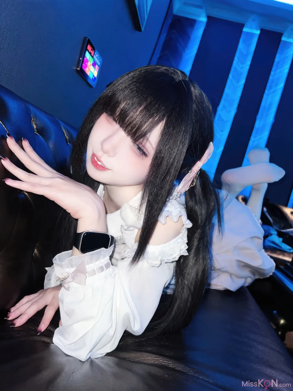 Coser@纸悦Etsu_ko: 与地雷系女子的ktv约会 (44 photos)