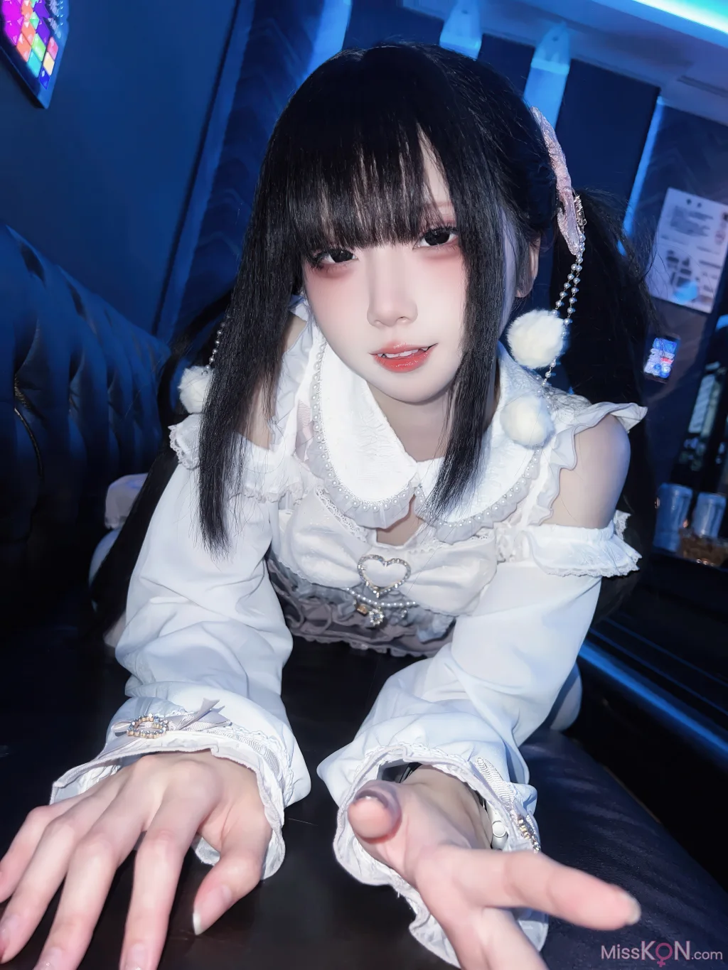 Coser@纸悦Etsu_ko: 与地雷系女子的ktv约会 (44 photos) – Page 2