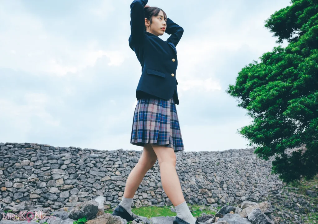[JP] Kikuchi Hina (菊地姫奈):「moment」 週プレ PHOTO BOOK (147 photos) – Page 4