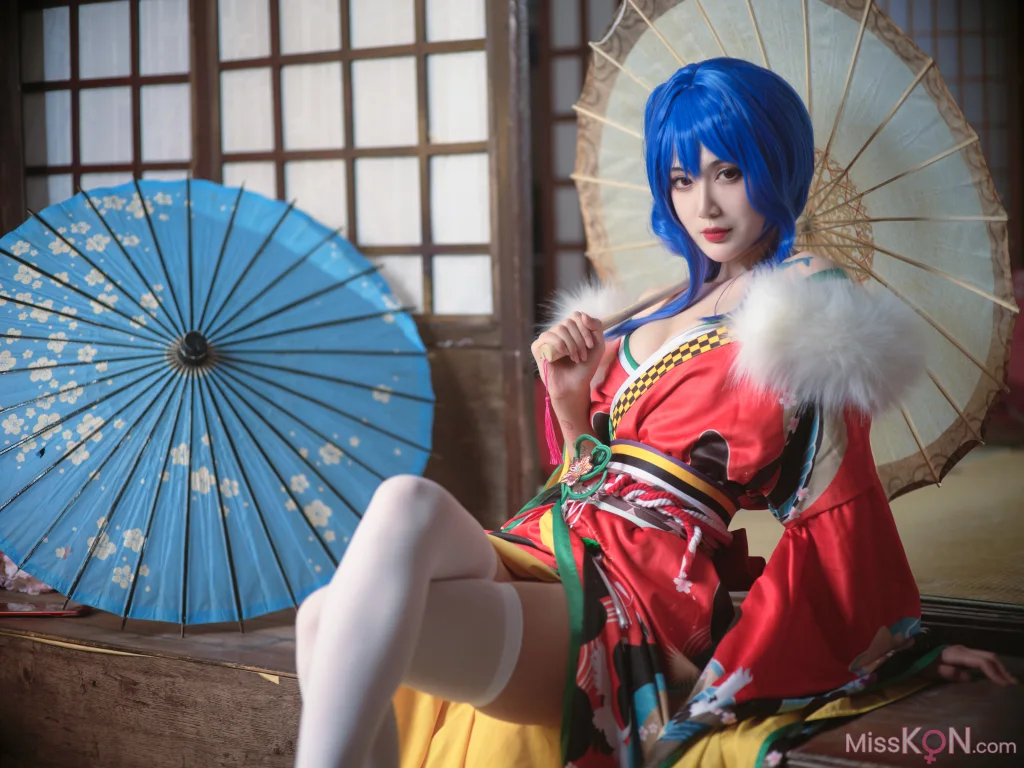 Coser@一米八的大梨子: 圣姨和服 (18 photos)