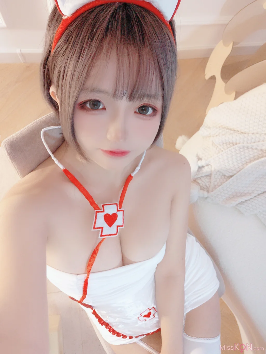 Coser@日奈娇: 护士姐姐 (51 photos) – Page 2
