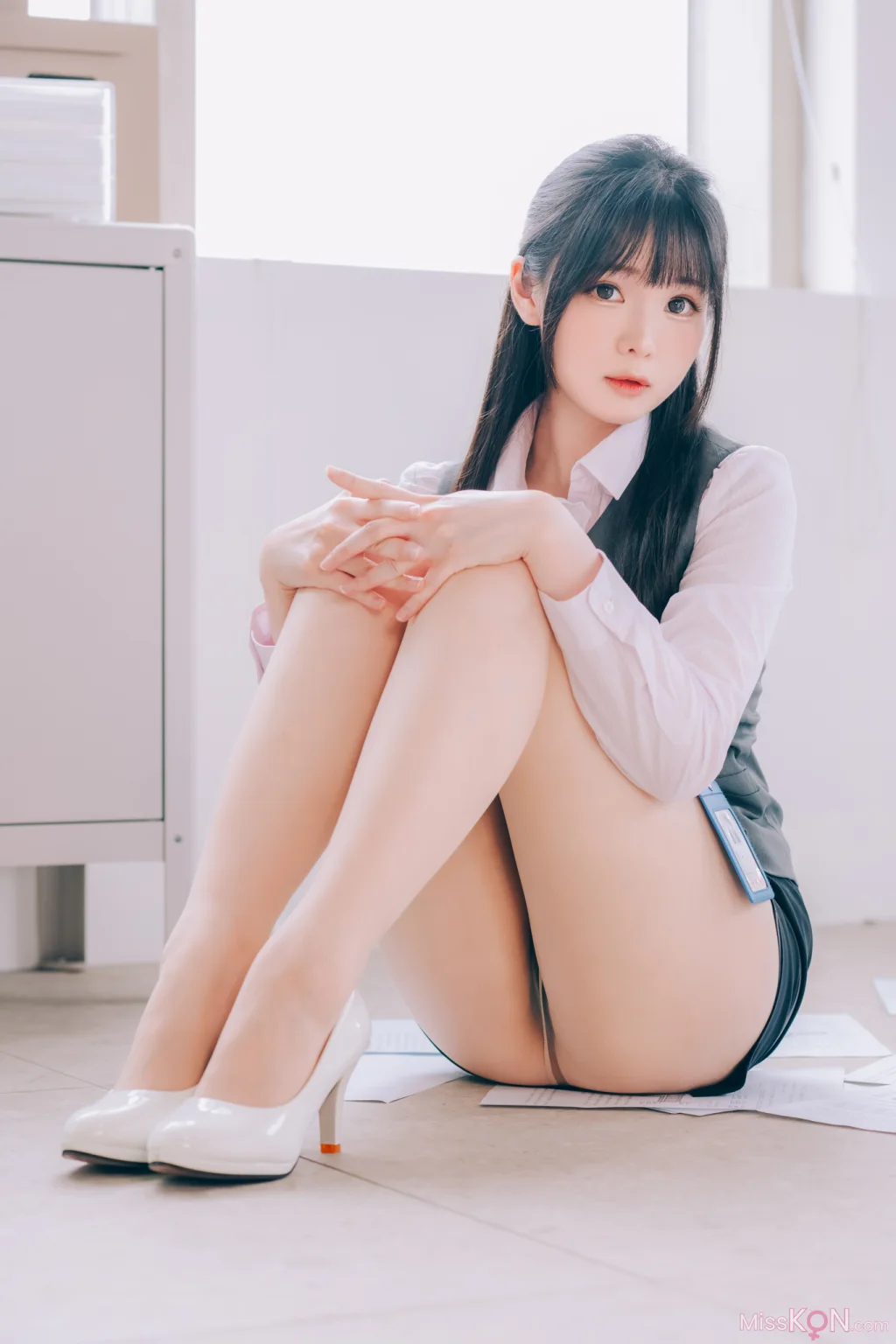 Coser@霜月shimo: 霜月的秘密辦公室 Shimo’ Secret Office (125 photos) – Page 3