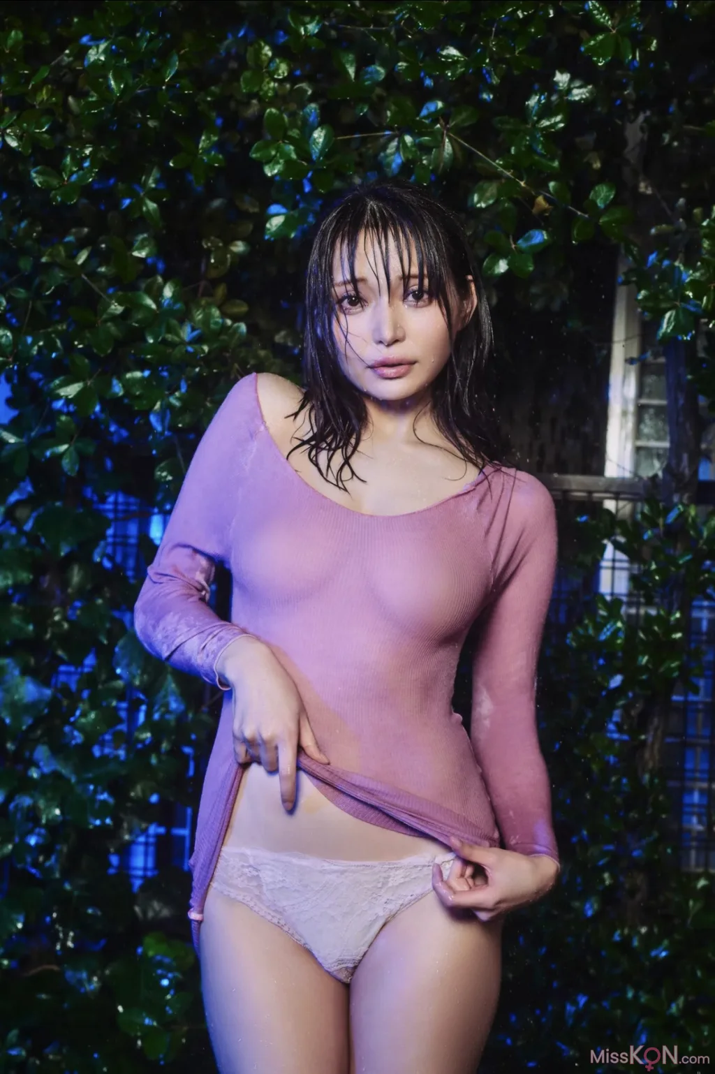 [JP] Nitori Sayaka (似鳥沙也加): FRIDAY GOLD A to Z Vol.16+18+19+20 (64 photos)