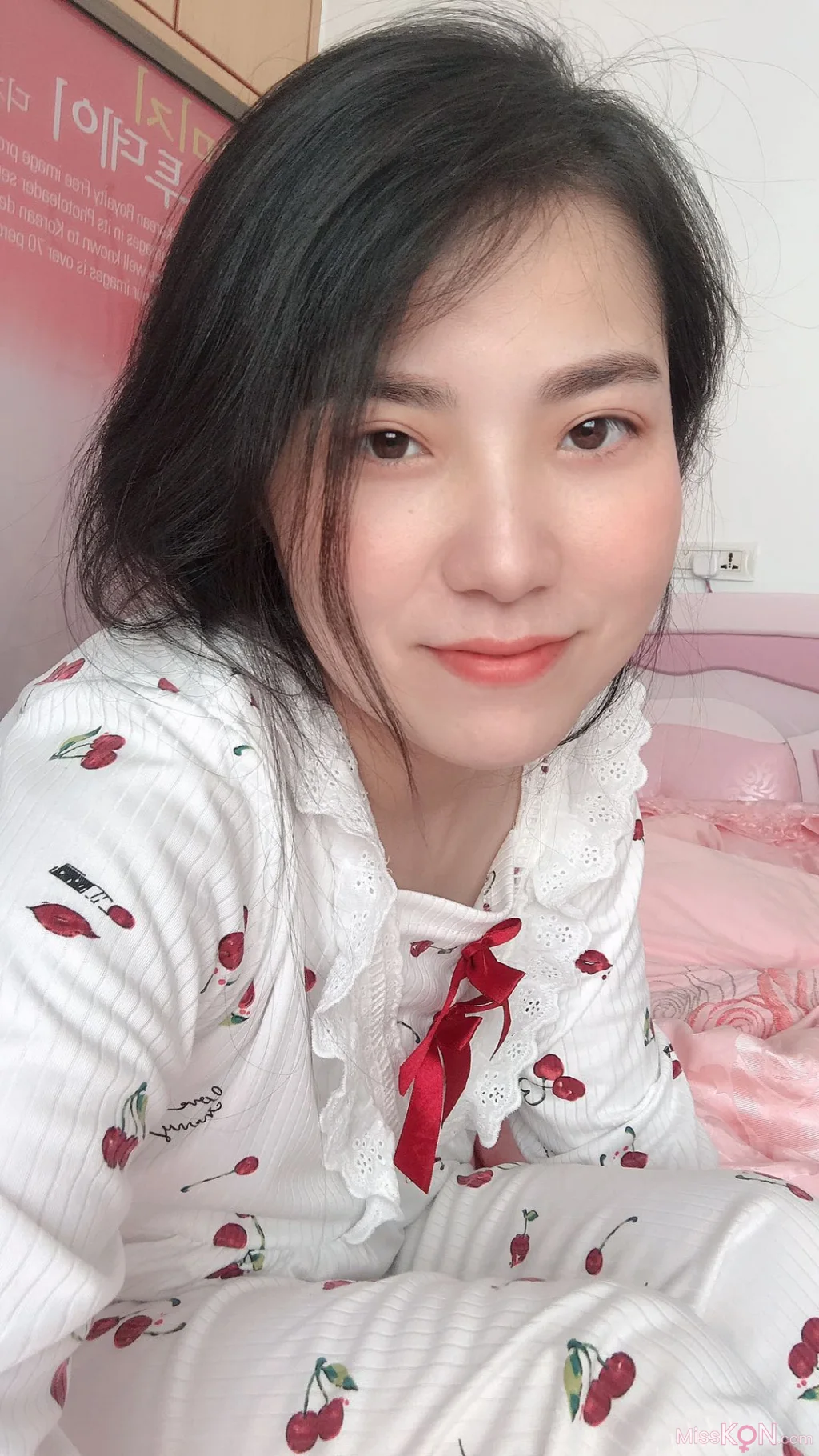 yuanxiang: X极品少妇户外露出私拍合集 (470 photos + 53 videos)