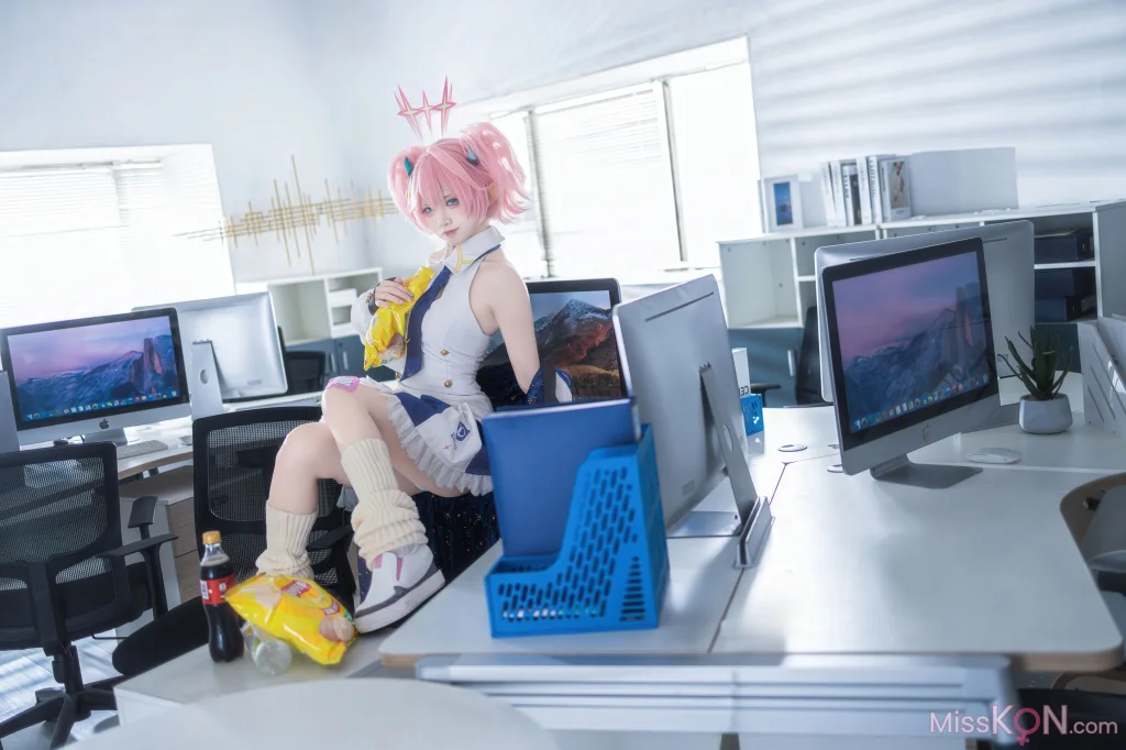 Coser@纸悦Etsu_ko: 桃香 (54 photos) – Page 2