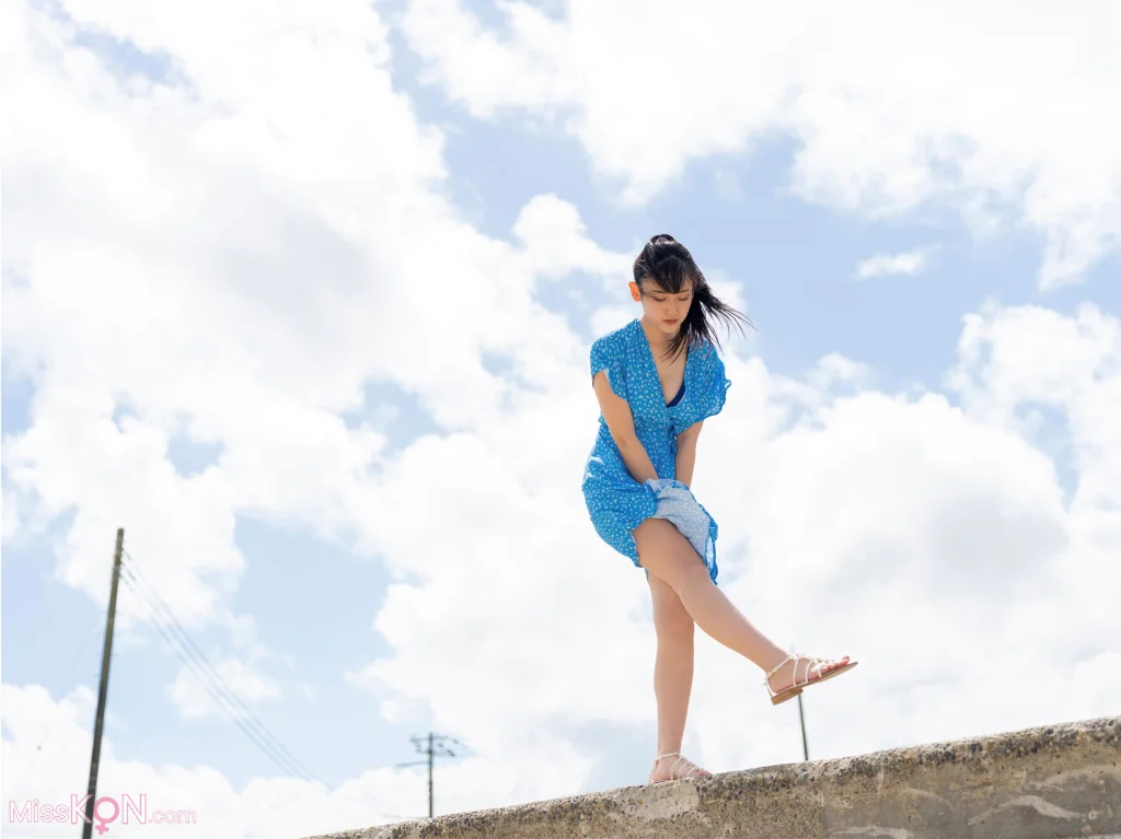 [JP] Moka Hayashida (林田百加): FLASHデジタル写真集 ハイレグでパリピっちゃった (50 photos)
