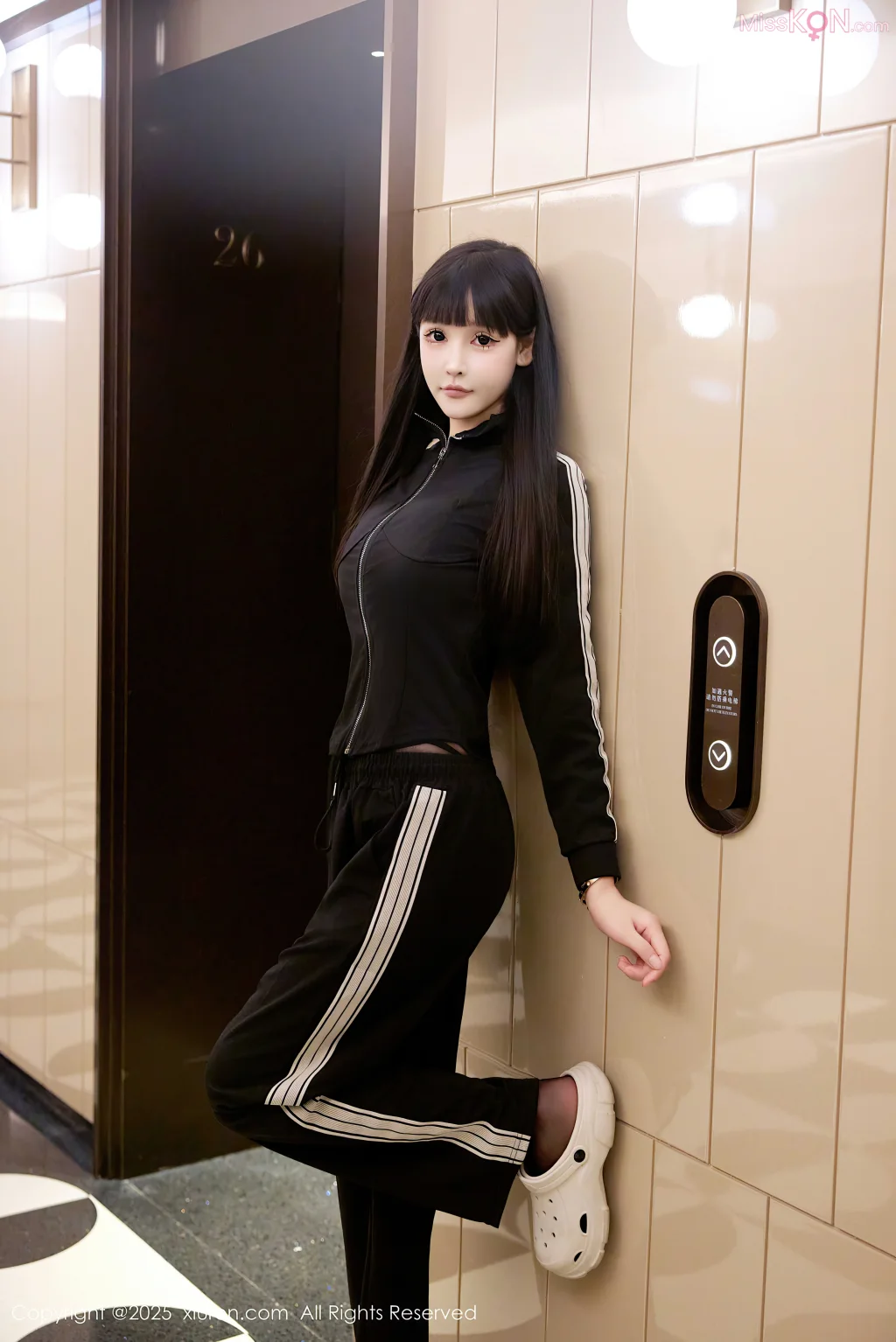 XIUREN No.10471 – 10485 (1177 photos) – Page 12