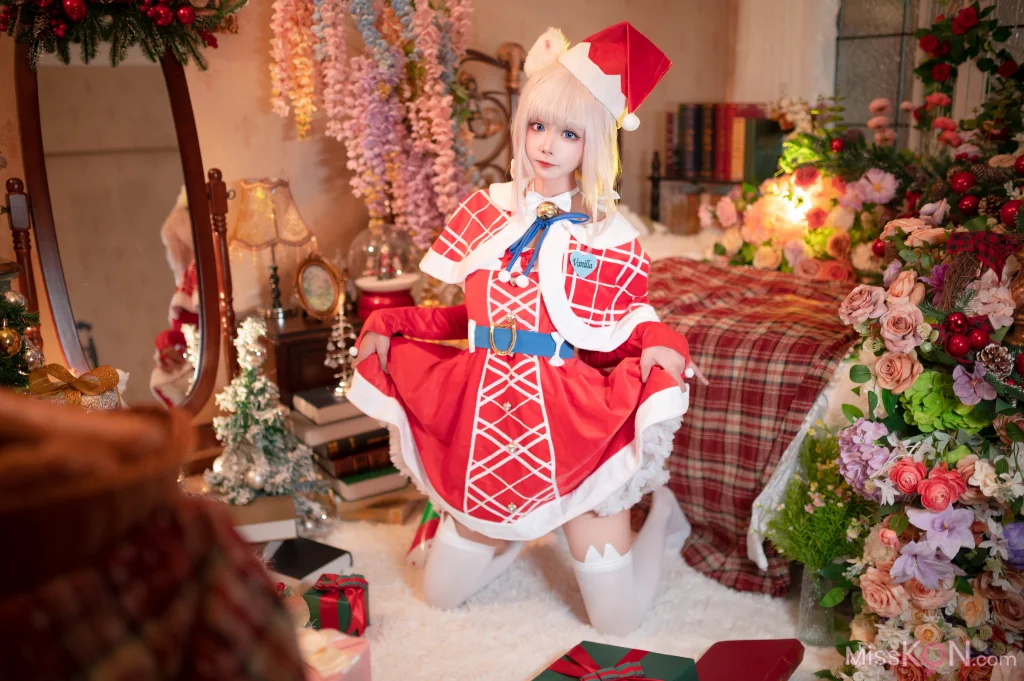 Coser@艾西aiwest: 香子兰圣诞 (46 photos)