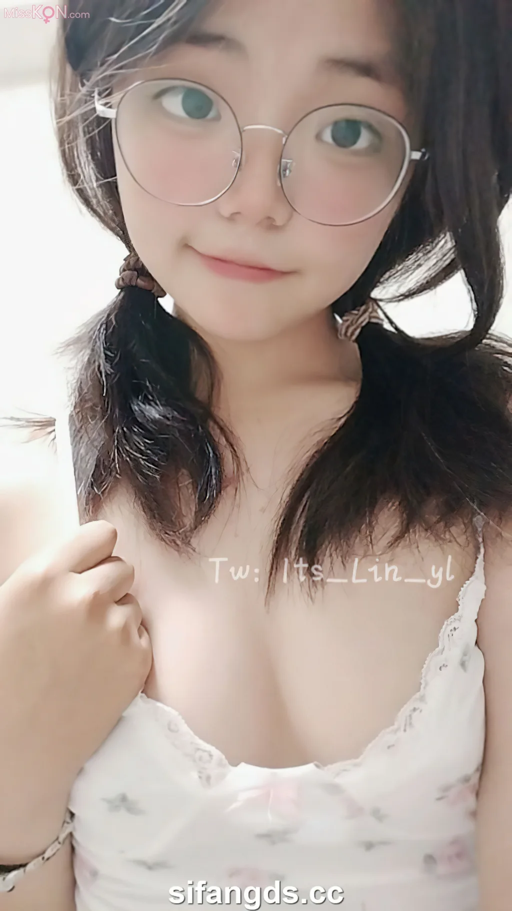 ItsLin_yl(琳宝): 可爱宝妈 (46 photos + 10 videos) – Page 2