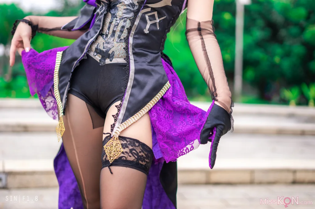 Coser@Messie Huang: Fischl Genshin Impact (15 photos)