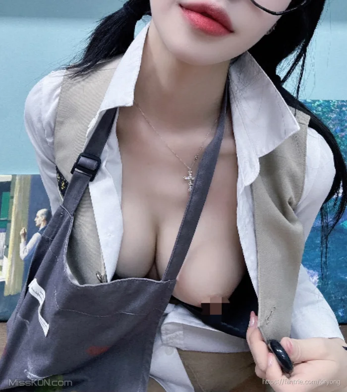 Kiryong (기룡님): 팬트리 영상 (20250810) (99 photos + 80 videos) – Page 5