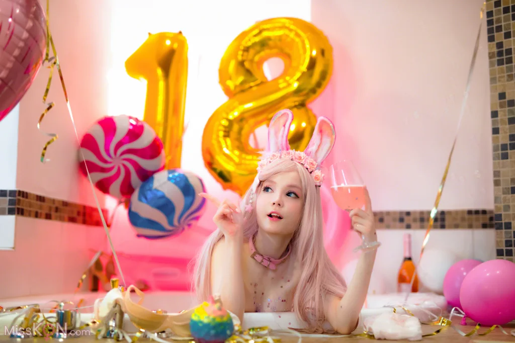 Coser@RocksyLight: 5套作品合集 (195 photos + 20 videos)
