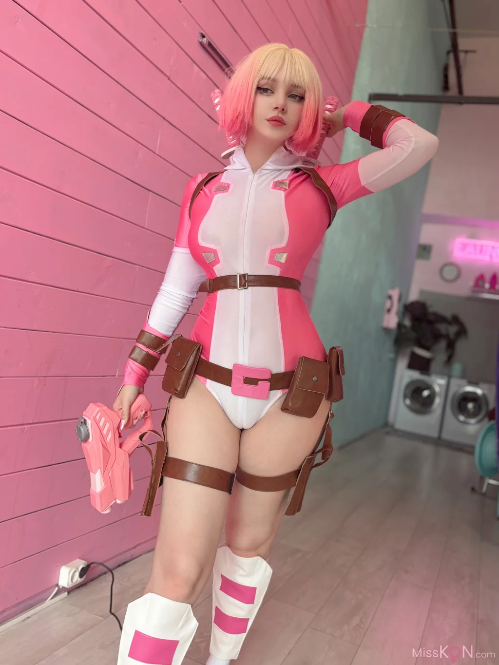 Coser@Ulichan: Gwenpool (62 photos) – Page 2