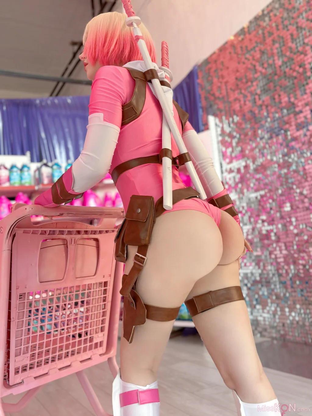 Coser@Ulichan: Gwenpool (62 photos) – Page 3
