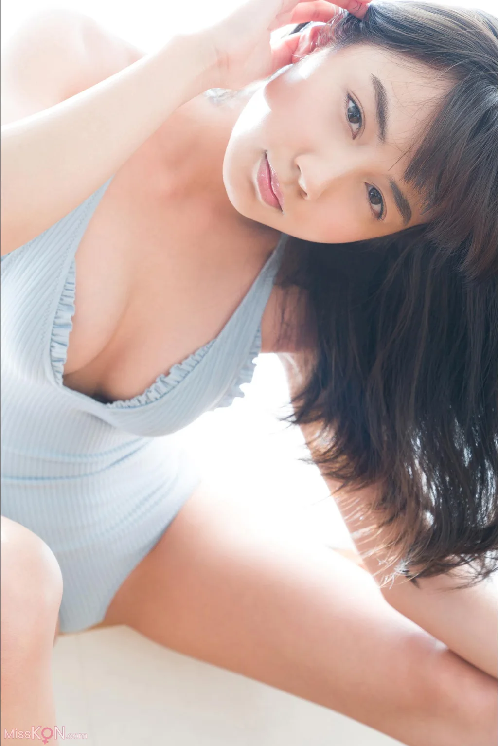 [JP] Hikari Kuroki (黒木ひかり): 神的美少女 スピサン グラビアフォトブック (42 photos) – Page 3