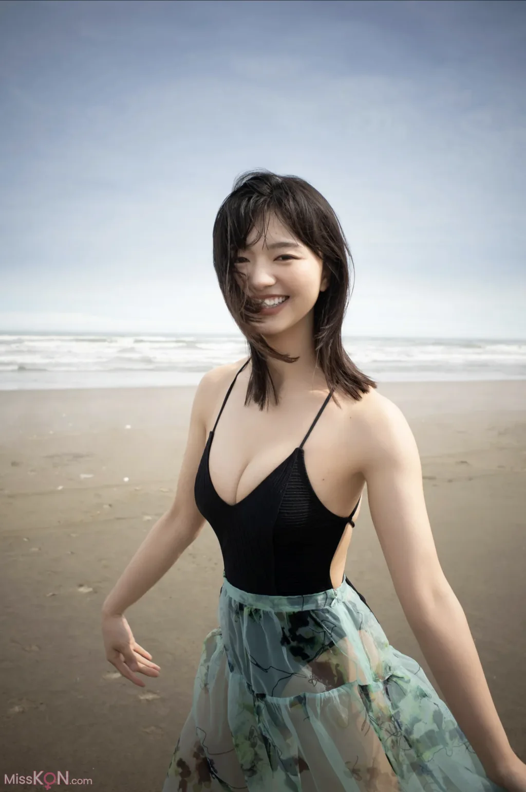 [JP] Hina Makino (蒔埜ひな): FRIDAY GOLD 秘密の夏合宿 + Other cuts (14 photos) – Page 2