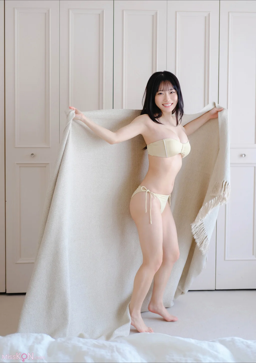 [JP] Miyu Kishi (岸みゆ):「ちっちゃくないもん。」 DOLCEデジタル写真集 (84 photos) – Page 2