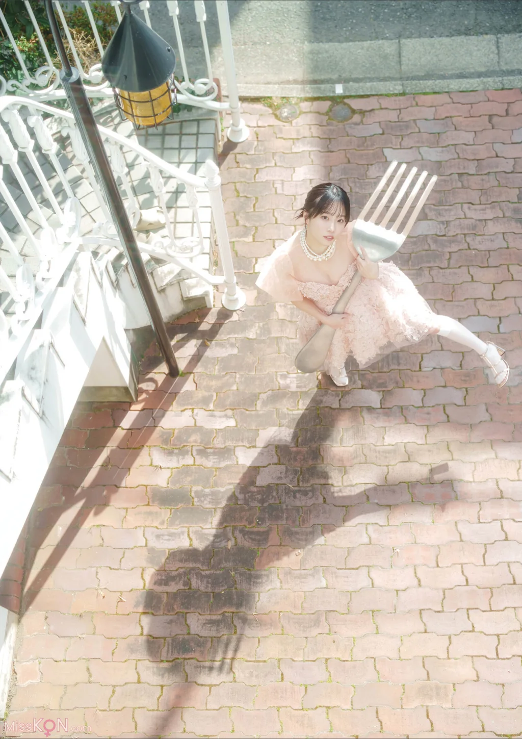 [JP] Miyu Kishi (岸みゆ):「ちっちゃくないもん。」 DOLCEデジタル写真集 (84 photos) – Page 4