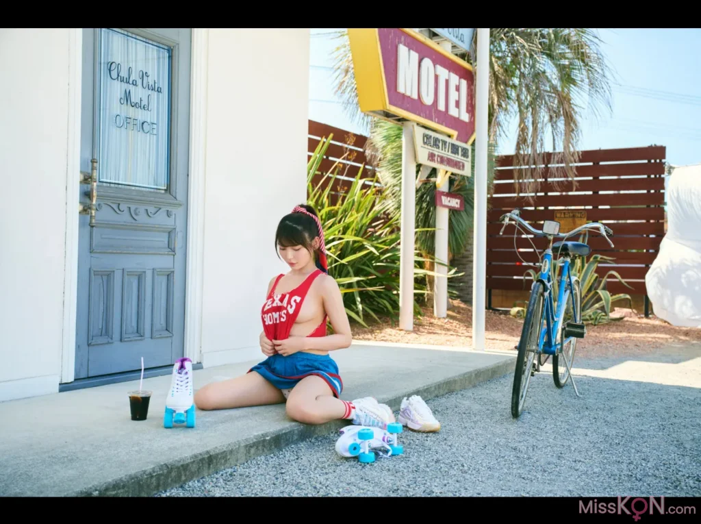 [JP] Nitori Sayaka (似鳥沙也加): FRIDAY GOLD A to Z Vol.21+22 (32 photos) – Page 2