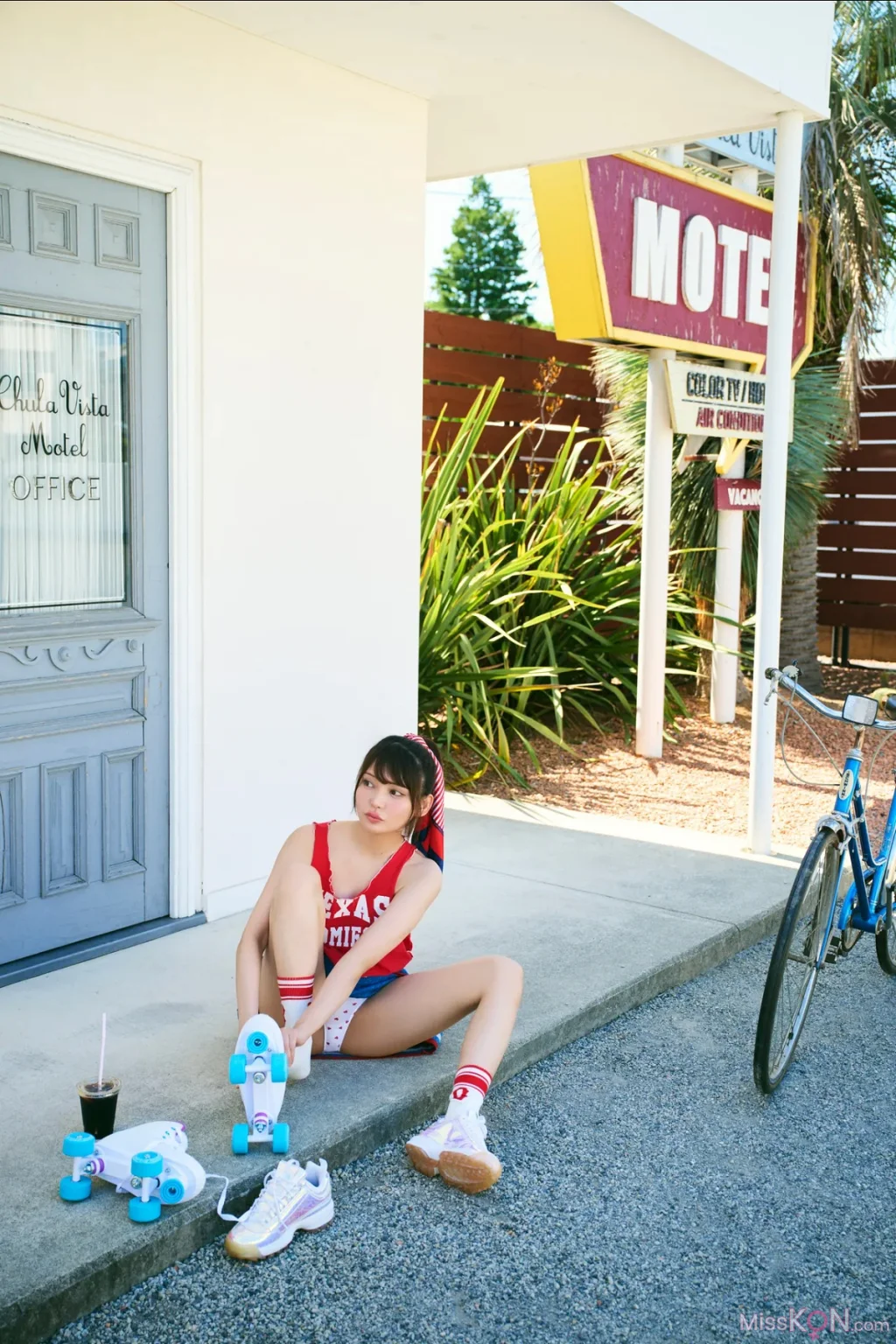 [JP] Nitori Sayaka (似鳥沙也加): FRIDAY GOLD A to Z Vol.21+22 (32 photos) – Page 3