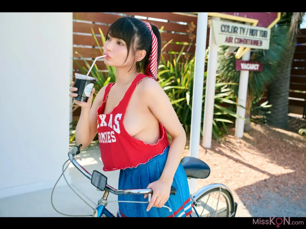 [JP] Nitori Sayaka (似鳥沙也加): FRIDAY GOLD A to Z Vol.21+22 (32 photos) – Page 3