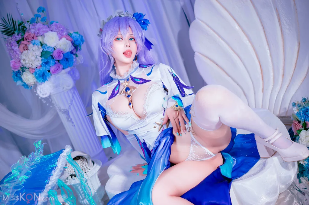 Coser@Pyon: Cantarella Wuthering Waves (77 photos + 1 video)