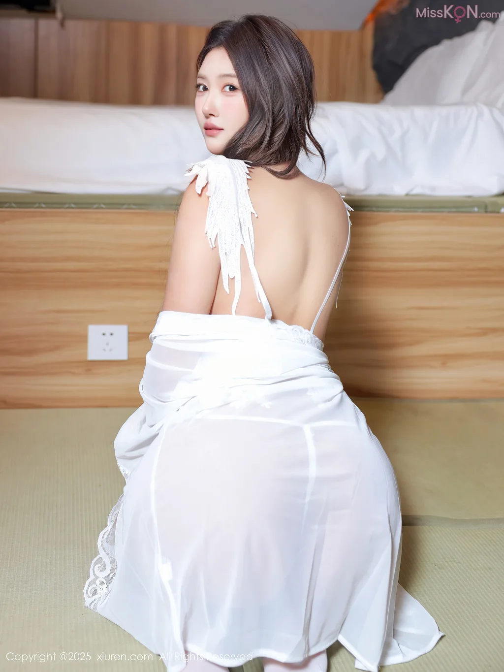 XIUREN No.10546 – 10560 (1083 photos)