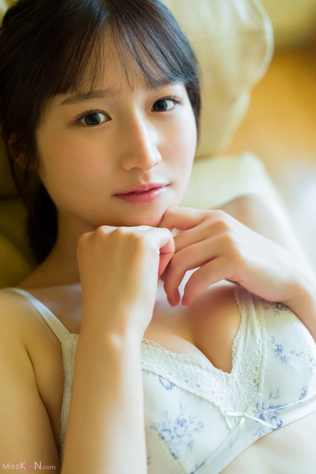 [JP] Kaiga Kotori (貝賀琴莉): FLASHデジタル写真集 君の知らないワタシ (79 photos)