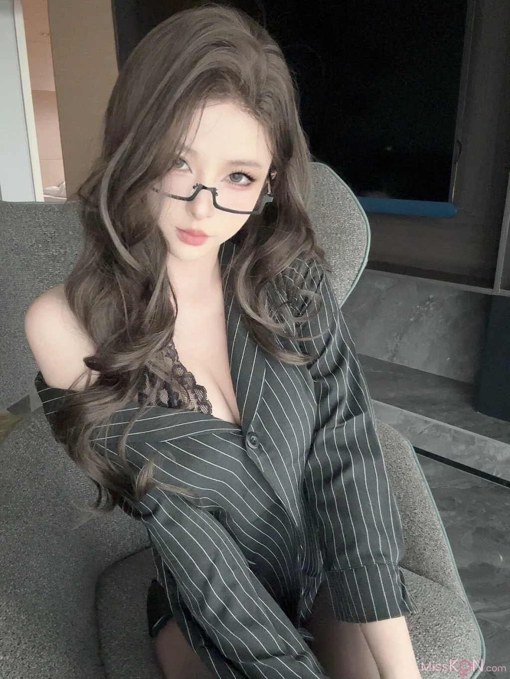 Coser@清水由乃: 老板午休室 (58 photos + 1 video)
