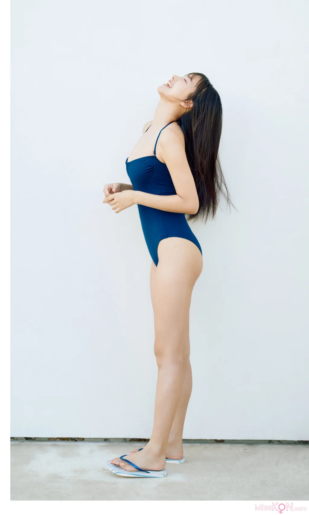 [JP] Shida Nene (志田音々):【デジタル限定】写真集「まなざしの先に」 (週プレ PHOTO BOOK) (56 photos)