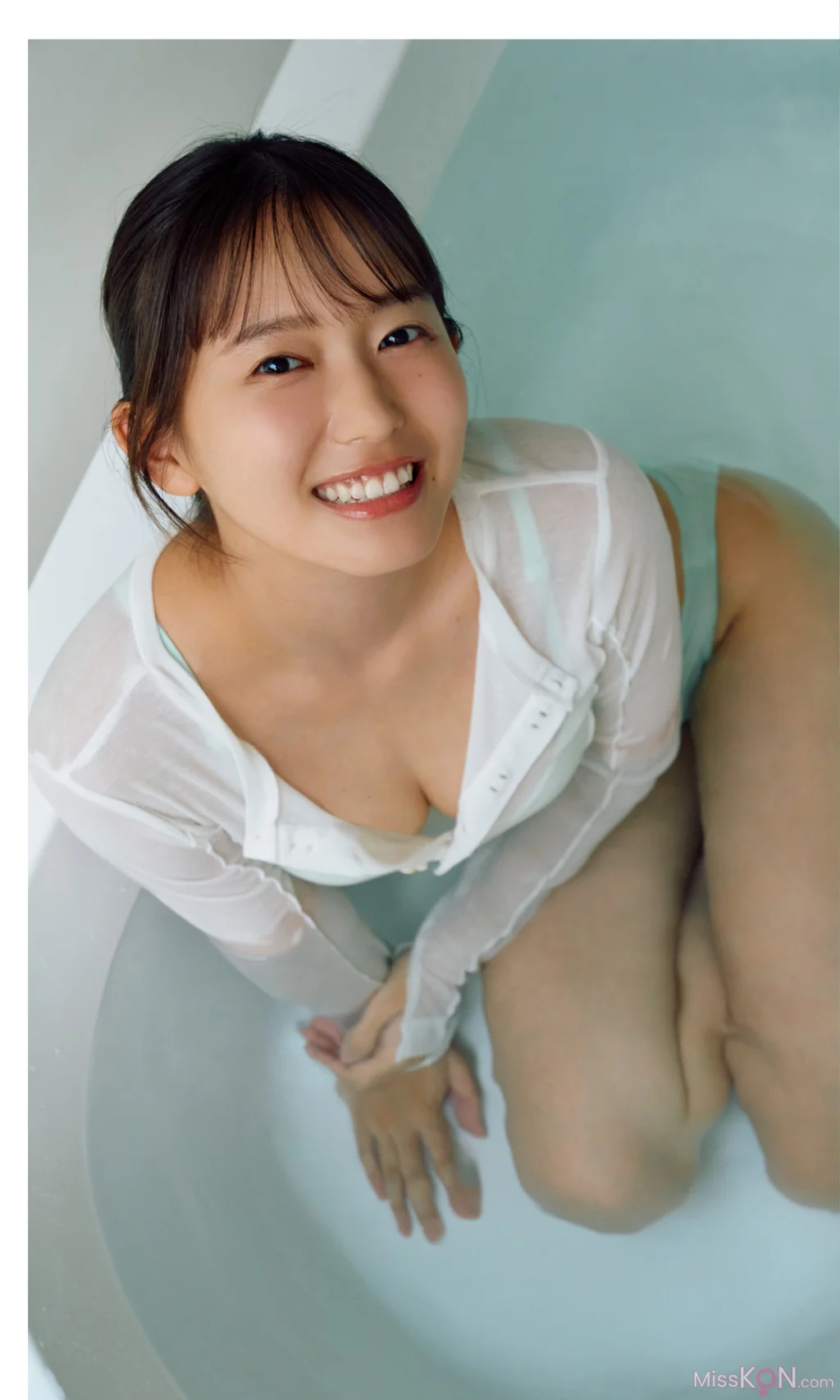 [JP] Shida Nene (志田音々):【デジタル限定】写真集「まなざしの先に」 (週プレ PHOTO BOOK) (56 photos) – Page 2
