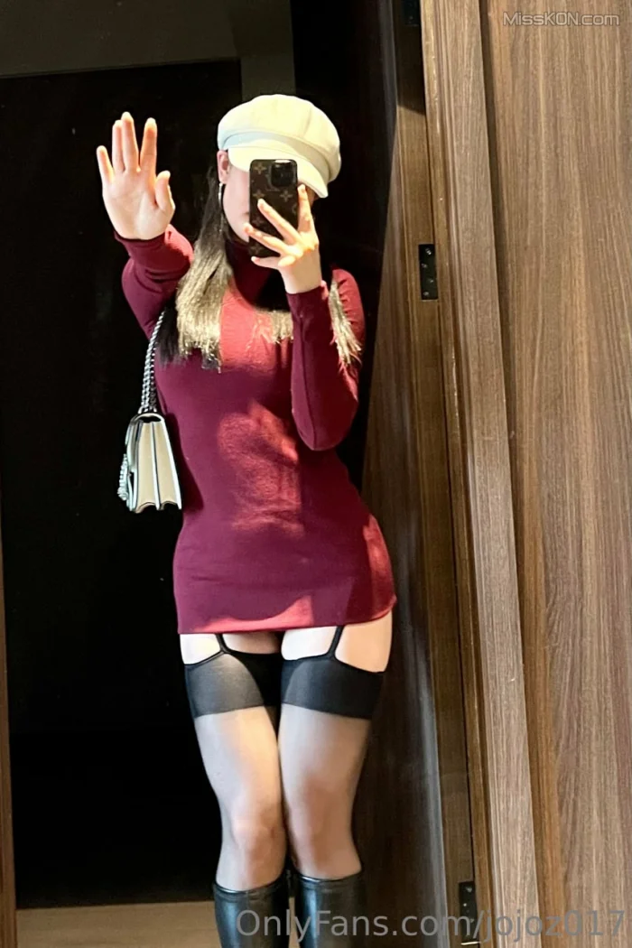 小丁宝儿jojo: 蜜桃臀健身少妇 性感丝袜 (655 photos + 35 videos)