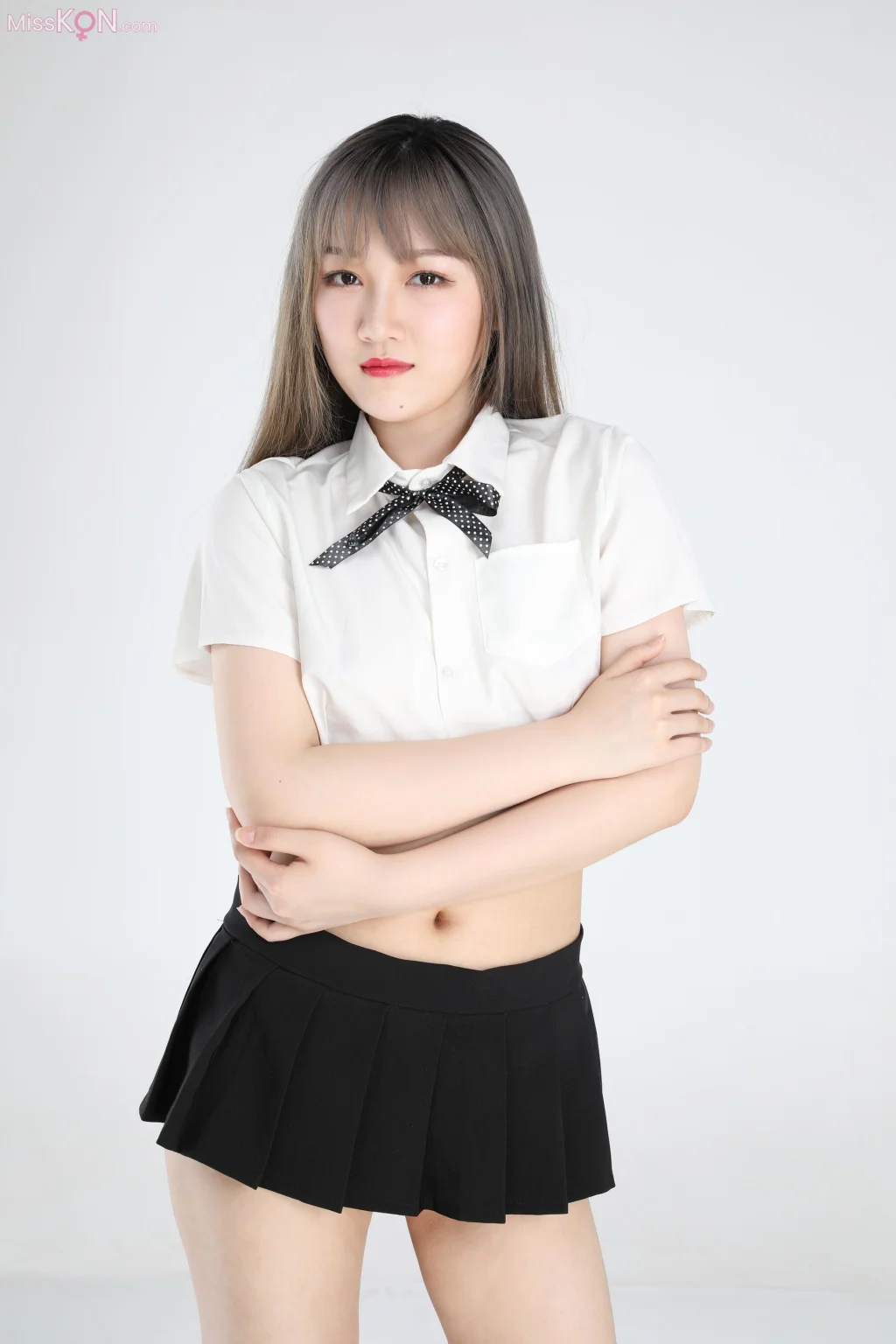 [Private Photoshoot] Yoyo(张雨婷): 行色模特 JK少女 (325 photos)