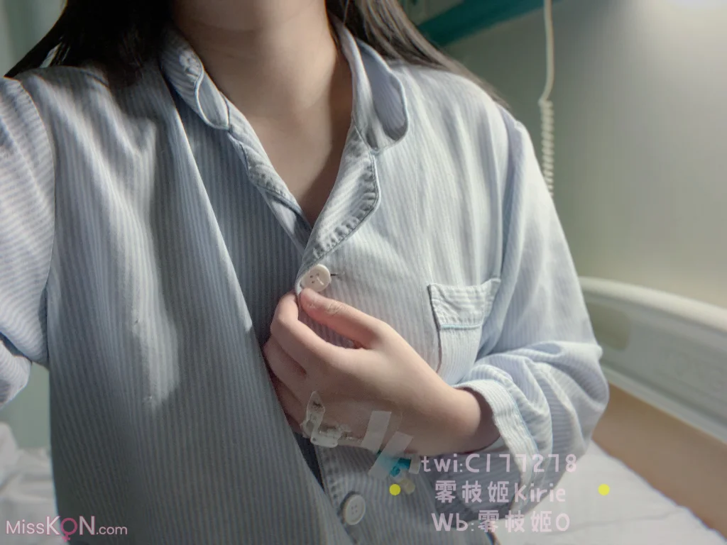 Coser@雾枝姬Kirie: 醫院 (13 photos + 6 videos)