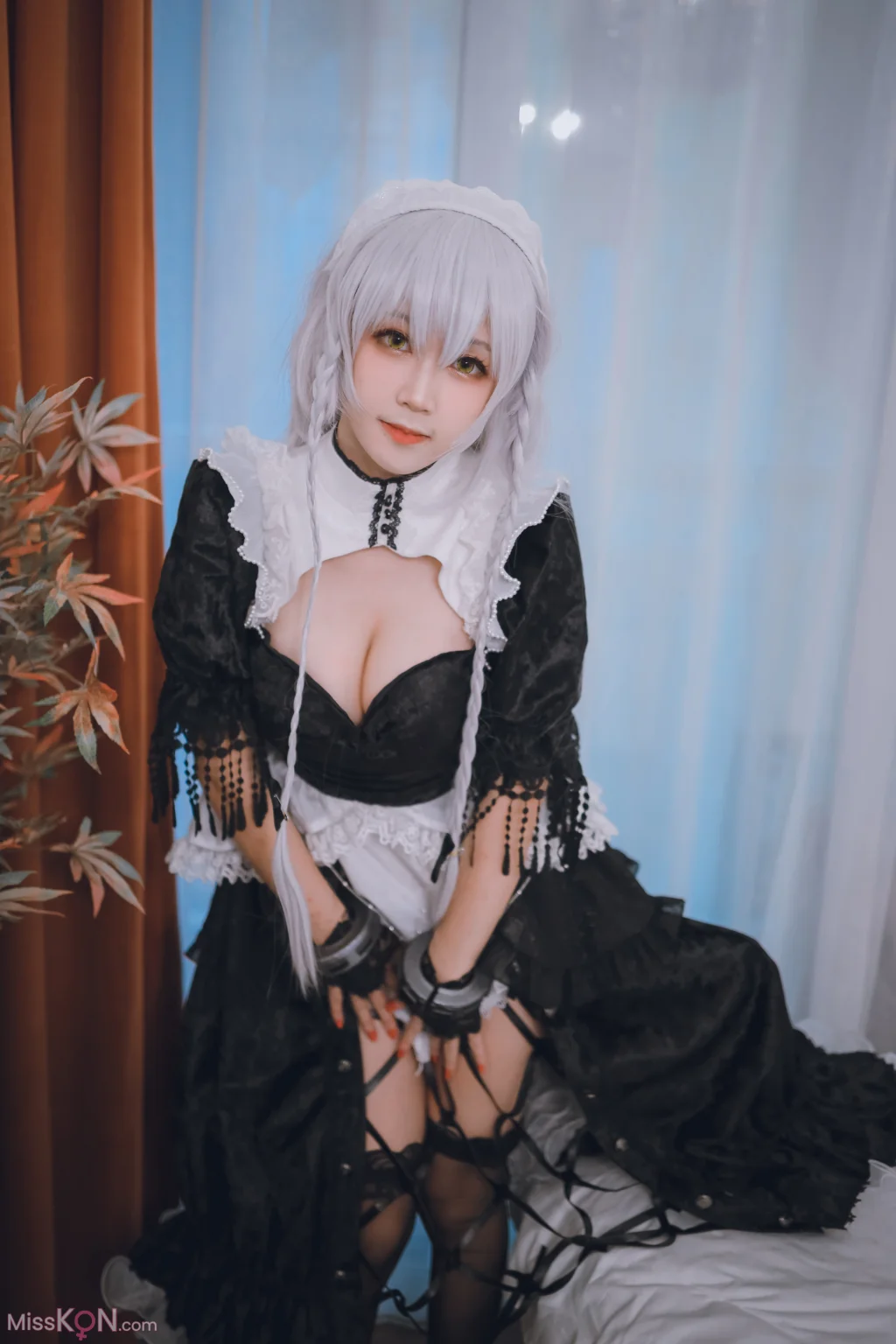 Coser@流年不停_w: 碧蓝航线 赫敏 (32 photos)