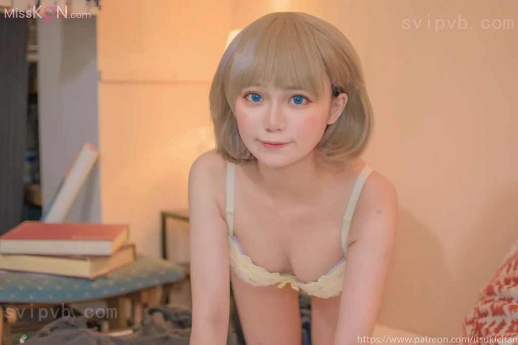 itsukichan (斋斋): 极品反差嫩妹 大尺度私拍 (478 photos + 1 video)